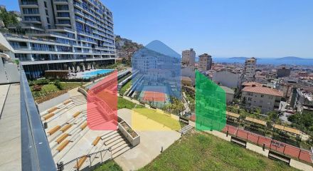 Квартира 2+1 с видом на море в Стамбуле