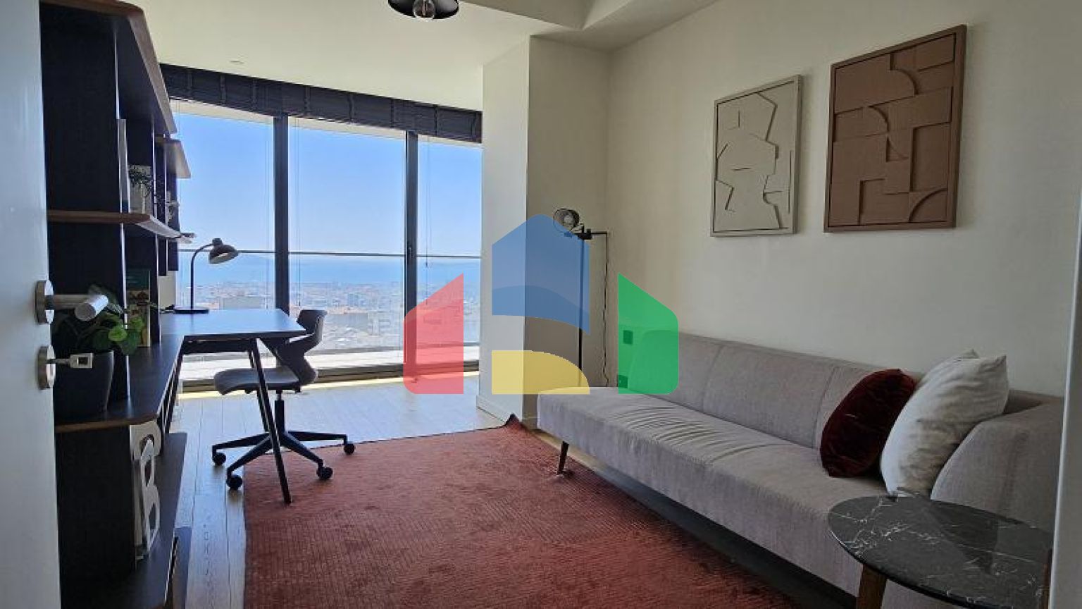 Дюплекс 4+1 с видом на море в Стамбуле