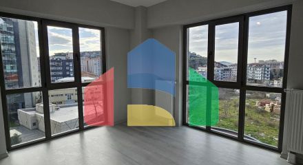 Квартира 2+1 с видом на море в Стамбуле