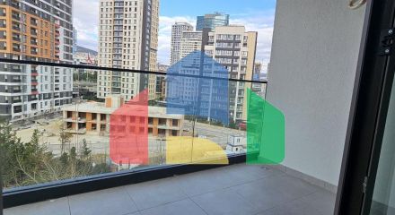 Квартира 2+1 с видом на море в Стамбуле