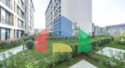 Квартира 1+1 с видом на море в Стамбуле