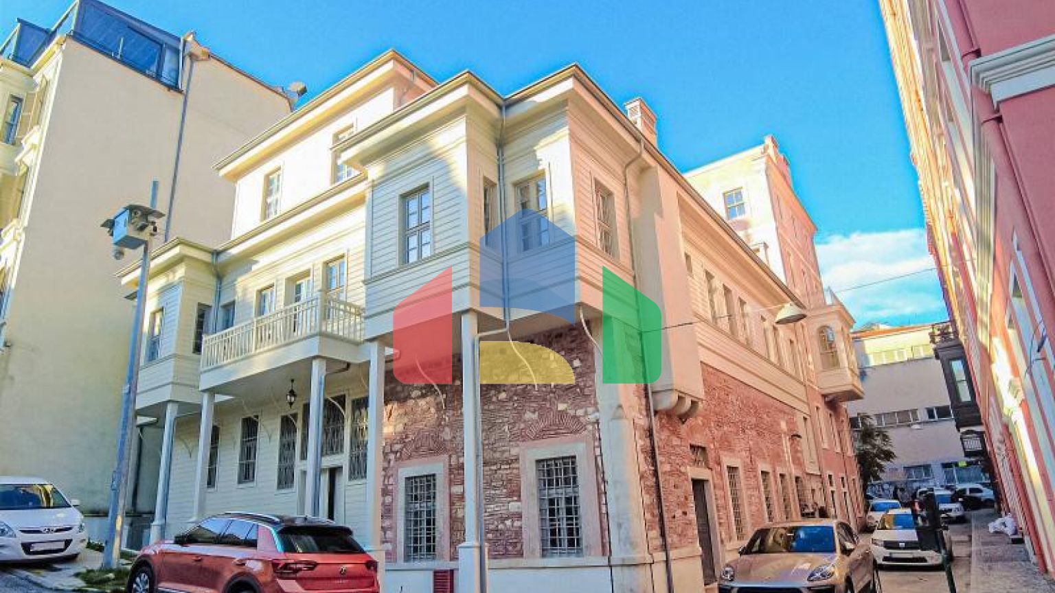 Квартира 2+1 с видом на море в Стамбуле