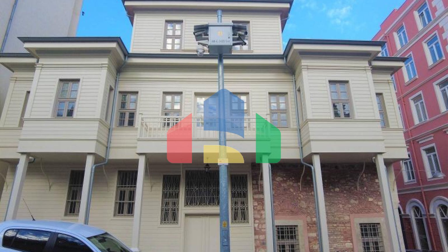 Квартира 2+1 с видом на море в Стамбуле