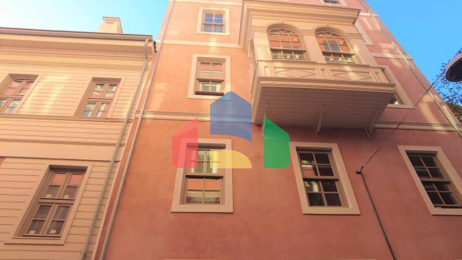 Квартира 2+1 с видом на море в Стамбуле