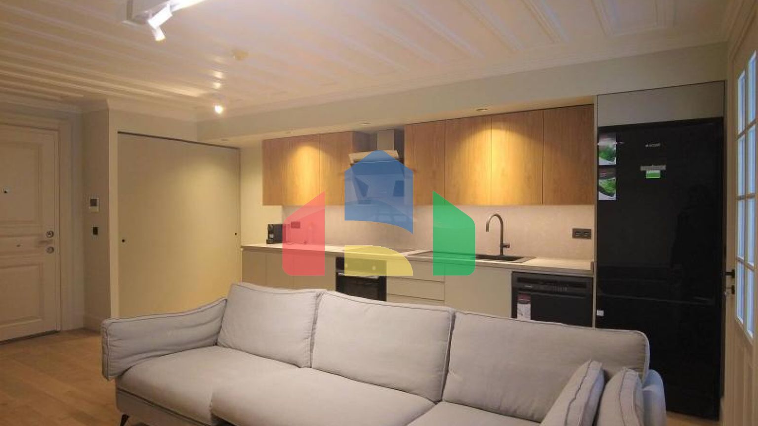 Квартира 2+1 с видом на море в Стамбуле