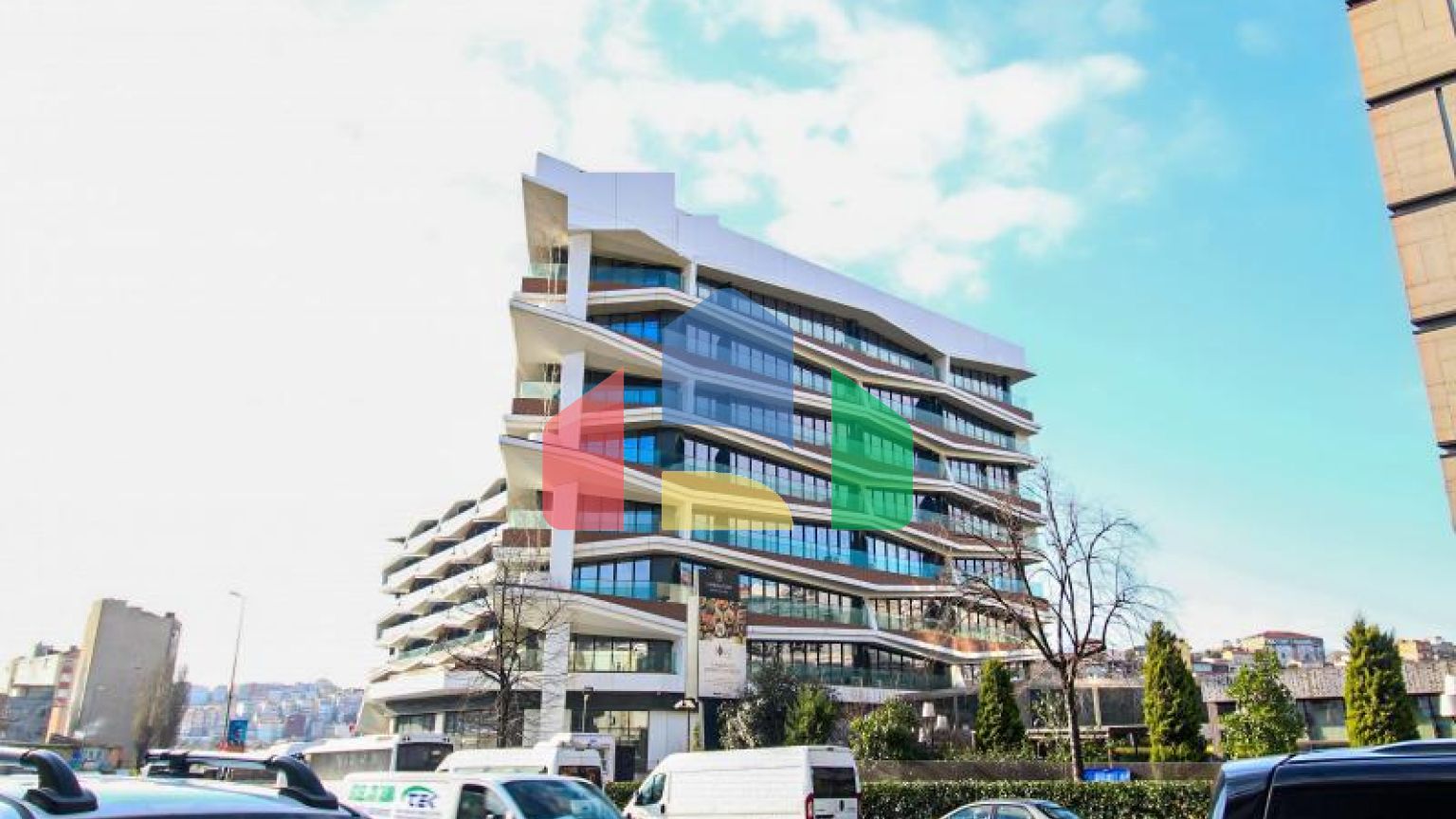 Дюплекс 2+1 с видом на море в Стамбуле