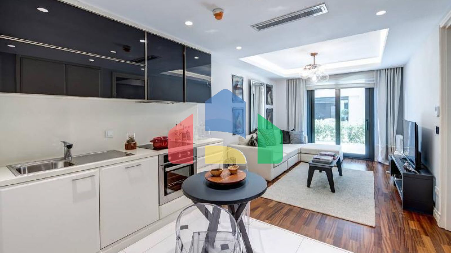 Квартира 2+1 с видом на море в Стамбуле