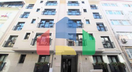 Квартира 1+1 с видом на море в Стамбуле Квартира 1+1 с видом на море в Стамбуле