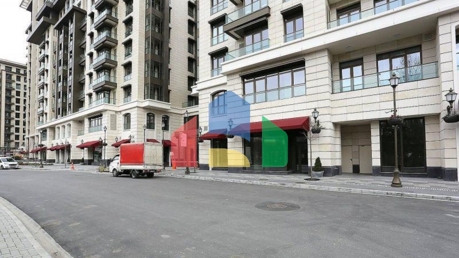 Квартира 2+1 с видом на море в Стамбуле