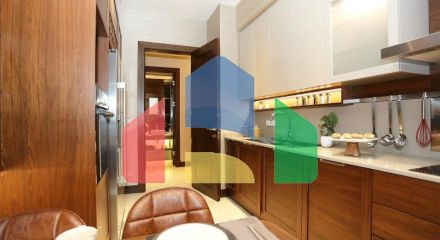 Квартира 2+1 с видом на море в Стамбуле