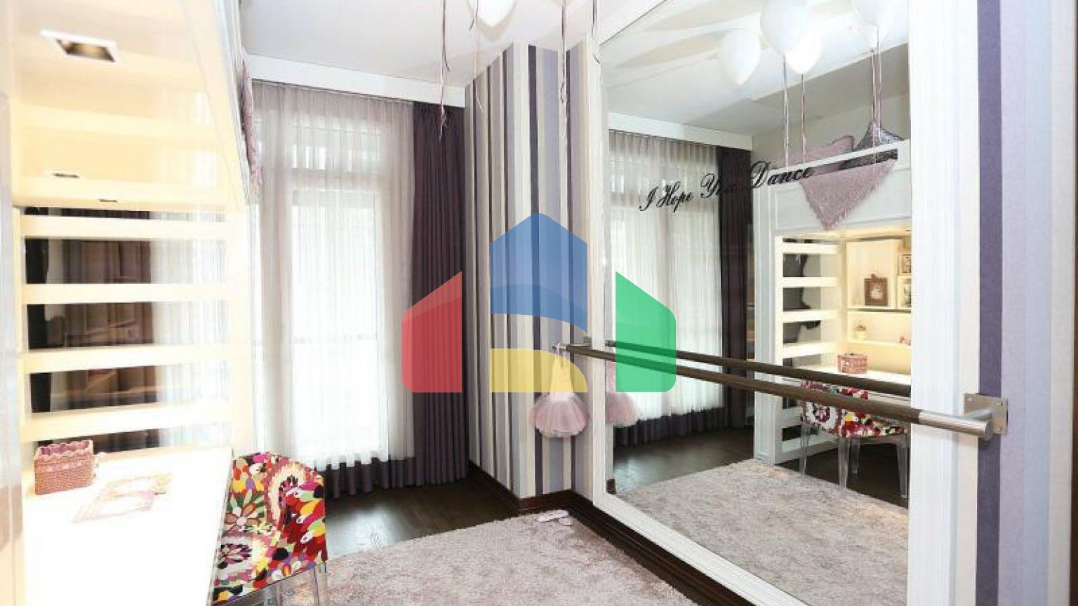 Квартира 2+1 с видом на море в Стамбуле