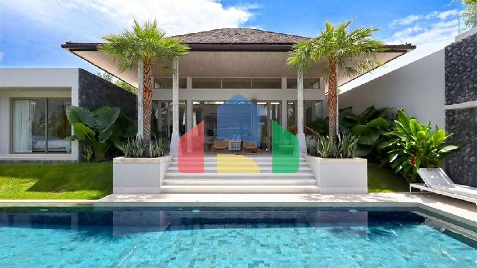 Комплекс вилл недалеко от пляжа Лайян