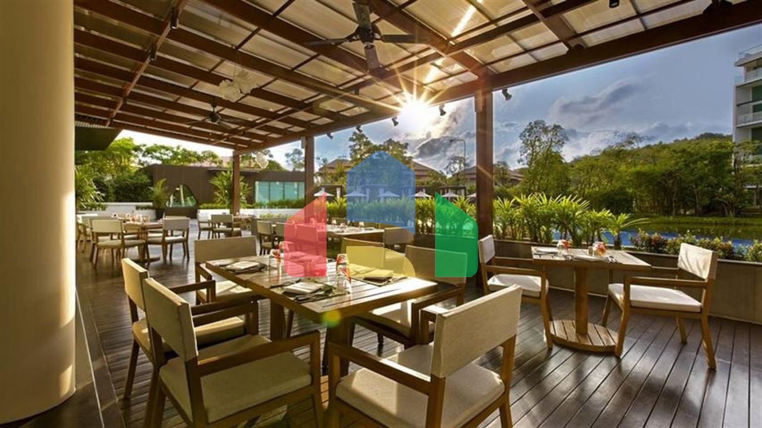 Вілла-дуплекс з трьома спальнями в новому комплексі