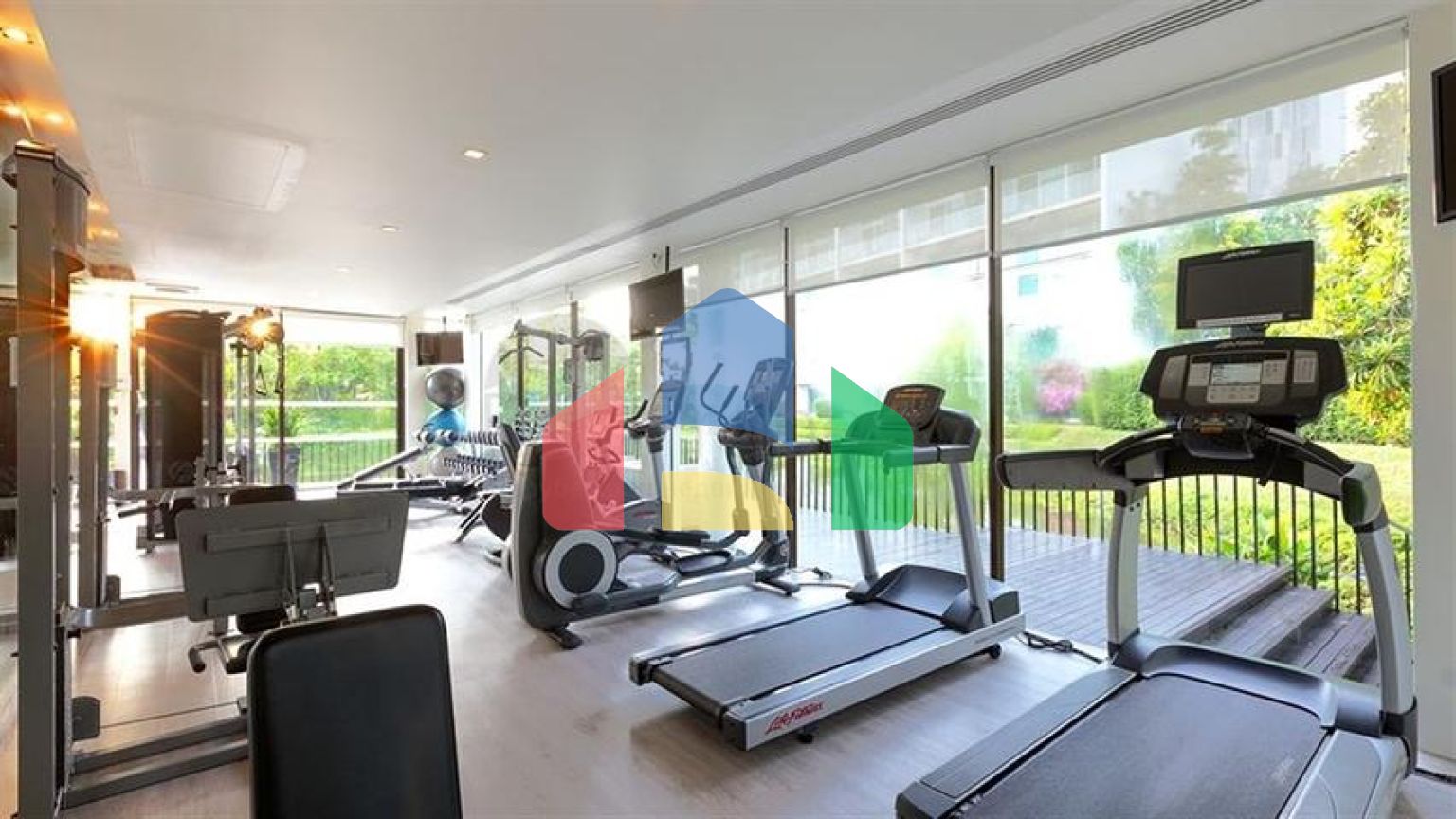 Вілла-дуплекс з трьома спальнями в новому комплексі