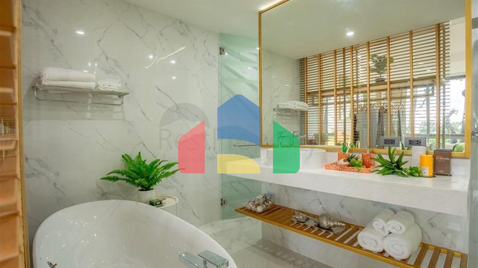 Видовой комплекс на Кароне