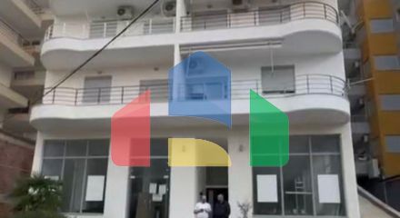 1+1 с балконом, Саранда, 69 м.кв