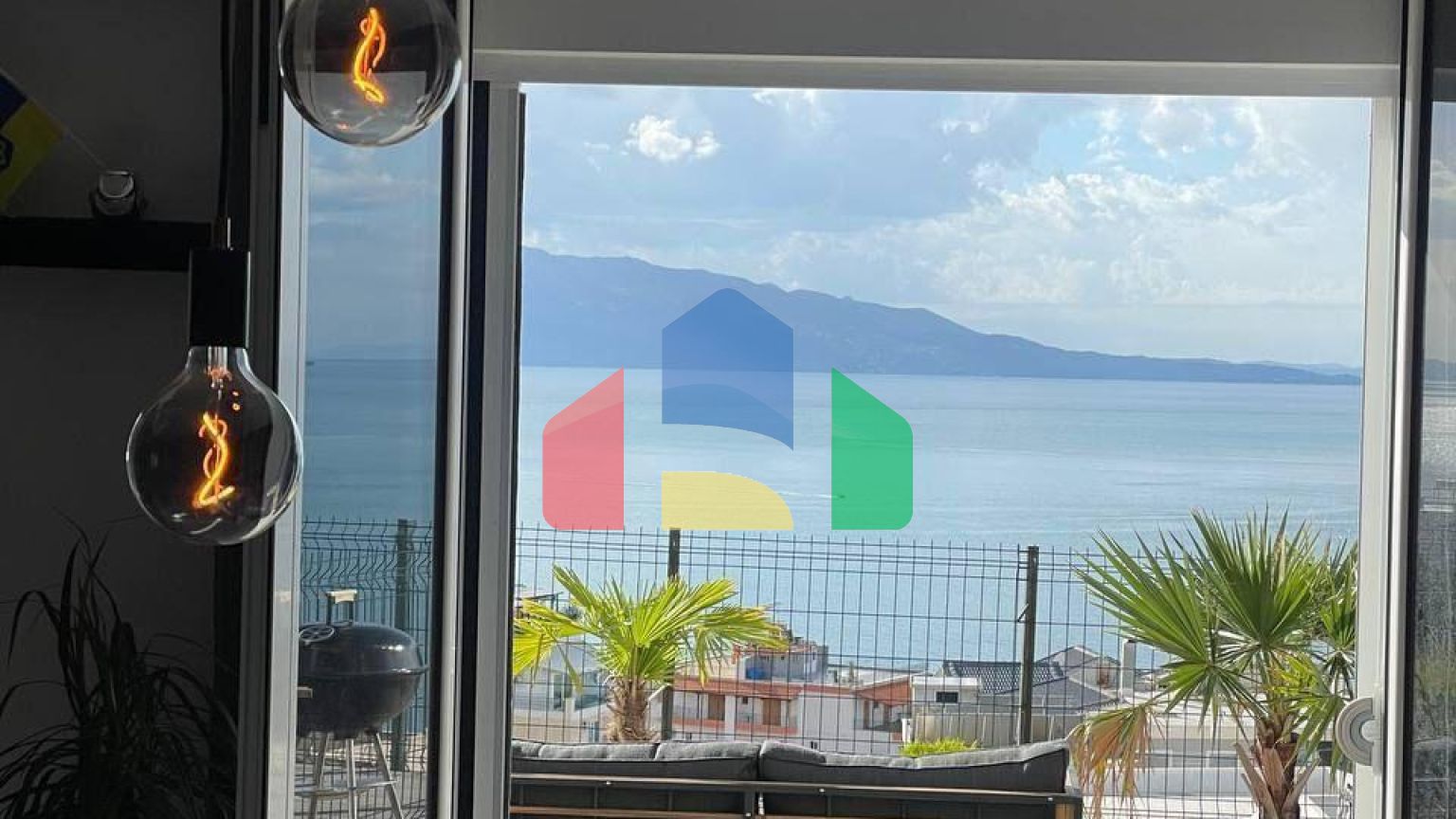 1+1 с террасой с видом на море, Саранда, 62+45 м.кв