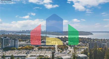 Residential - Single Family Home - West Vancouver, Canada - Canada