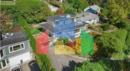 Residential - Single Family Home - West Vancouver, Canada - Canada