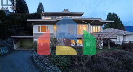 Residential - Single Family Home - West Vancouver, Canada - Canada