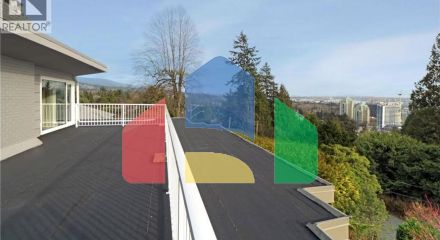 Residential - Single Family Home - West Vancouver, Canada - Canada