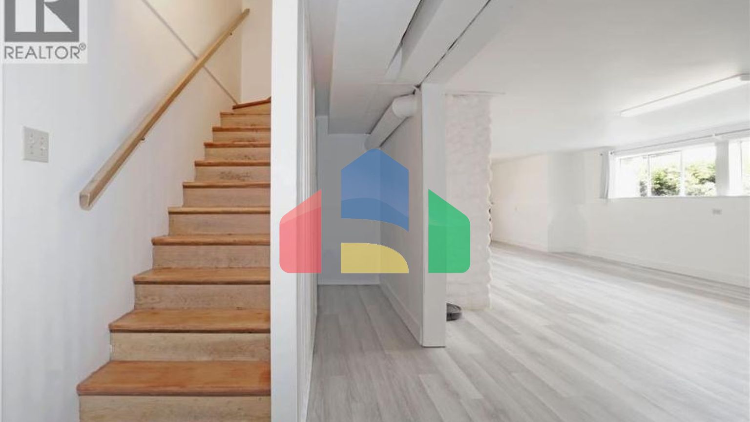 Residential - Single Family Home - West Vancouver, Canada - Canada