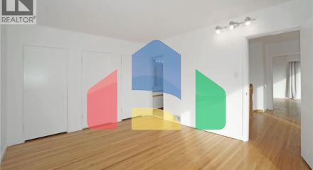 Residential - Single Family Home - West Vancouver, Canada - Canada