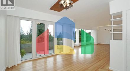 Residential - Single Family Home - West Vancouver, Canada - Canada