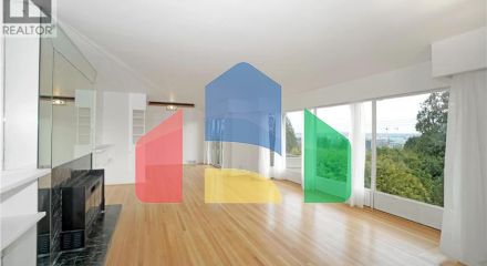 Residential - Single Family Home - West Vancouver, Canada - Canada