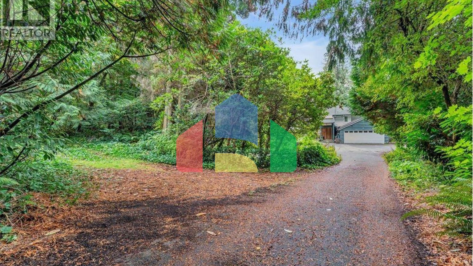 Residential - Single Family Home - West Vancouver, Canada - Canada