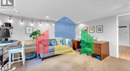 Residential - Single Family Home - West Vancouver, Canada - Canada