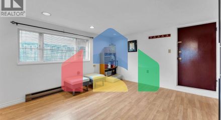 Residential - Single Family Home - West Vancouver, Canada - Canada