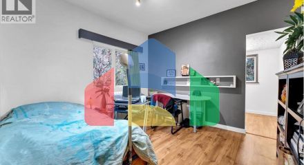 Residential - Single Family Home - West Vancouver, Canada - Canada