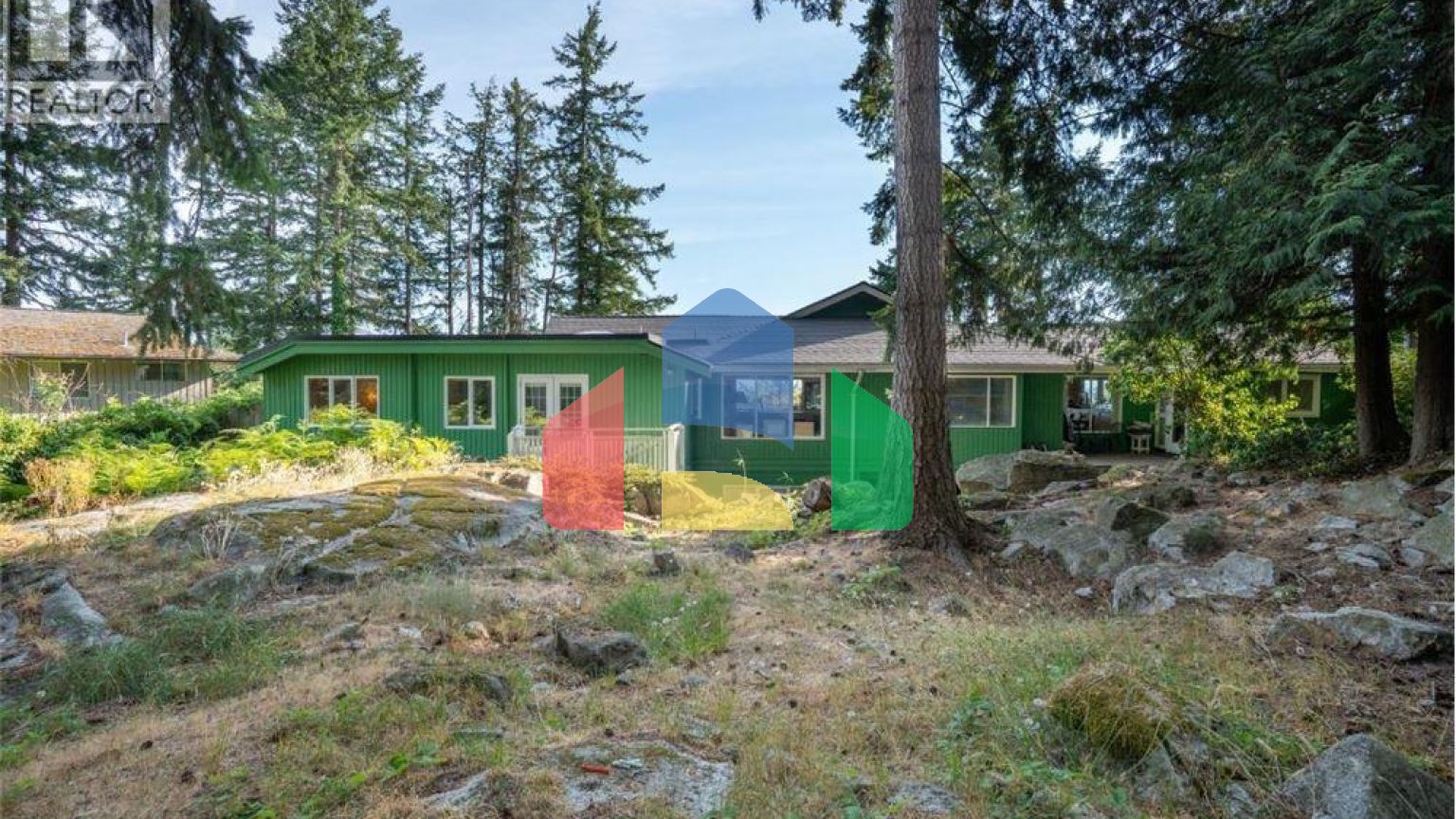 Residential - Single Family Home - West Vancouver, Canada - Canada