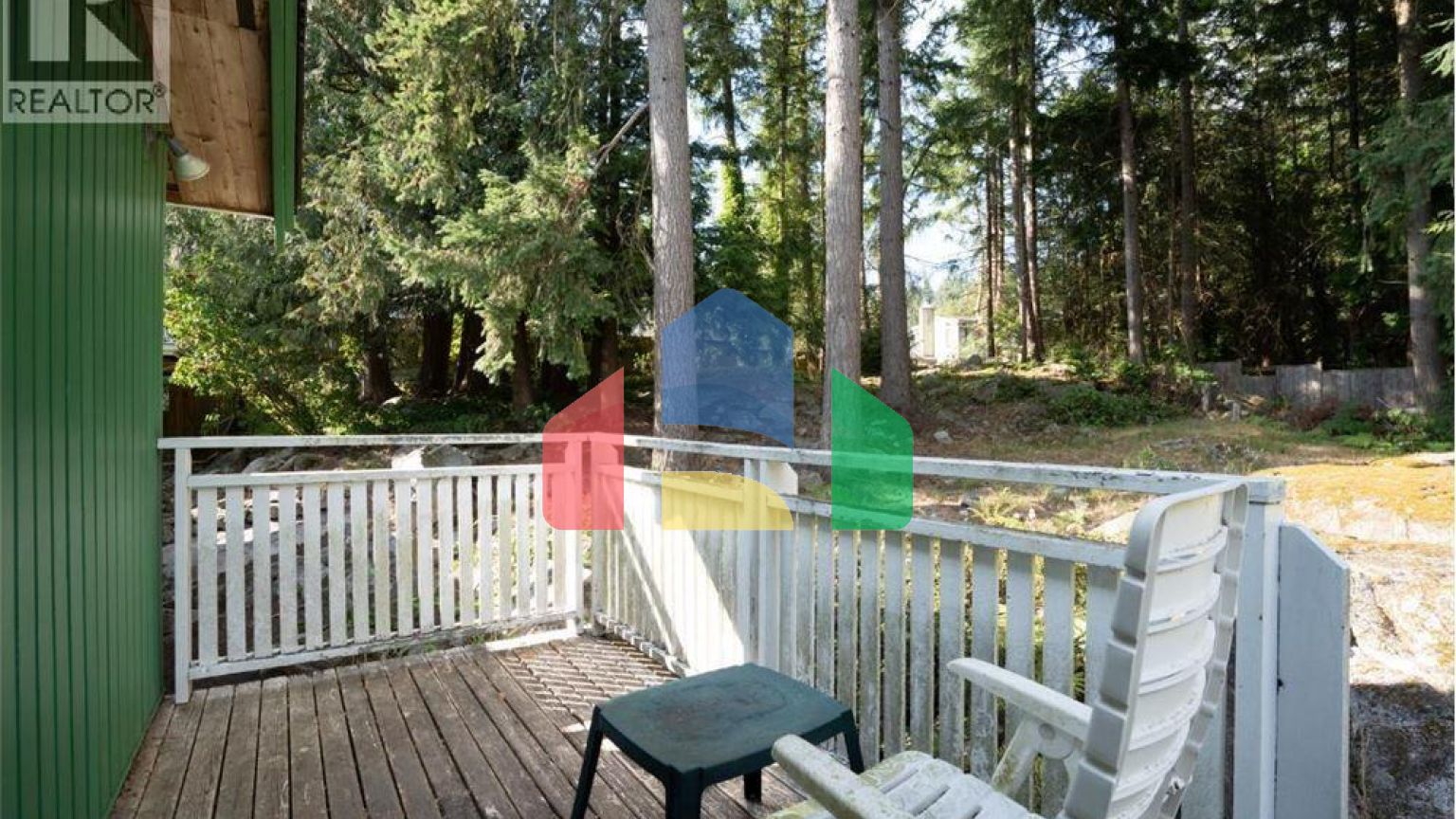 Residential - Single Family Home - West Vancouver, Canada - Canada