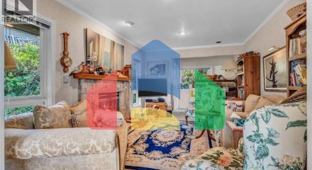 Residential - Single Family Home - West Vancouver, Canada - Canada