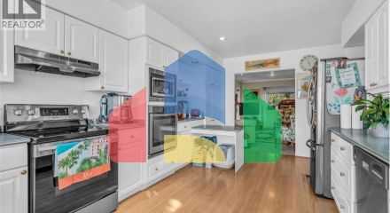 Residential - Single Family Home - West Vancouver, Canada - Canada