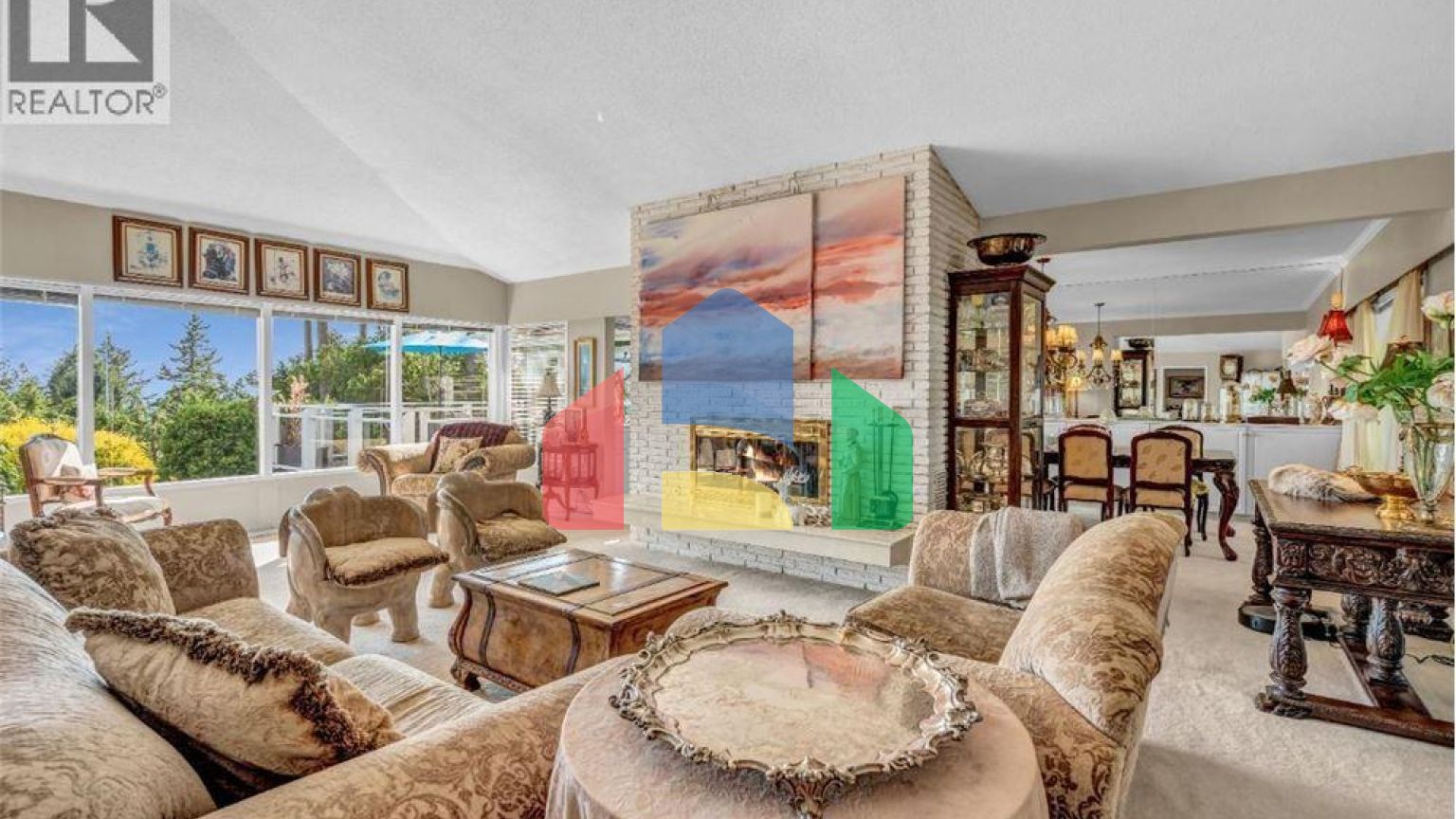 Residential - Single Family Home - West Vancouver, Canada - Canada