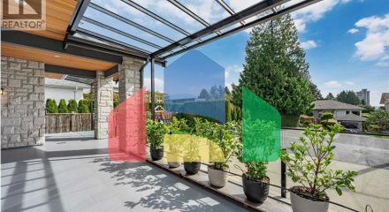 Residential - Single Family Home - West Vancouver, Canada - Canada