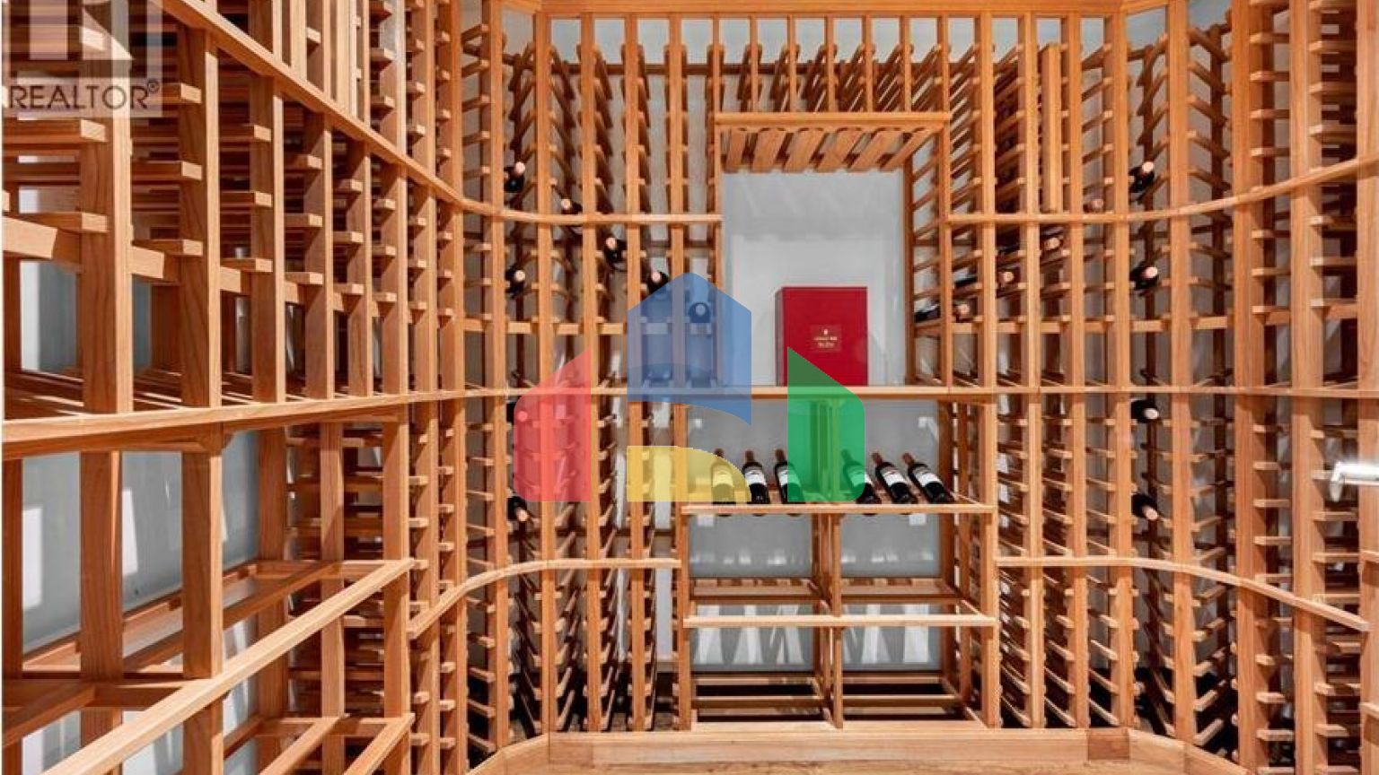 Residential - Single Family Home - West Vancouver, Canada - Canada