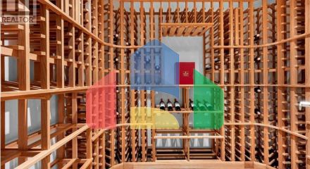 Residential - Single Family Home - West Vancouver, Canada - Canada