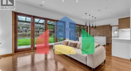 Residential - Single Family Home - West Vancouver, Canada - Canada