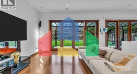 Residential - Single Family Home - West Vancouver, Canada - Canada