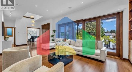 Residential - Single Family Home - West Vancouver, Canada - Canada