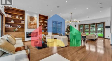 Residential - Single Family Home - West Vancouver, Canada - Canada