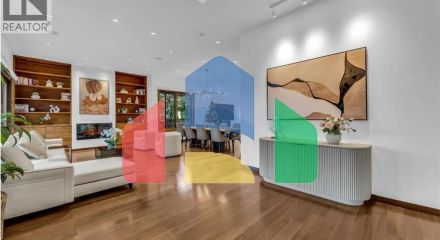 Residential - Single Family Home - West Vancouver, Canada - Canada