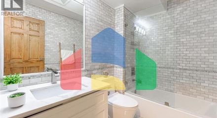 Residential - Townhouse - West Vancouver, Canada - Canada