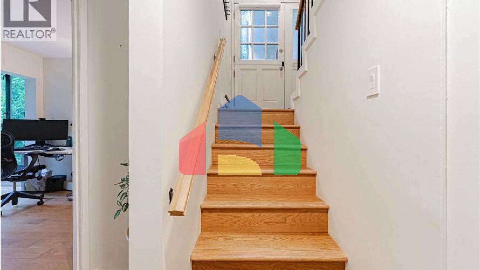 Residential - Townhouse - West Vancouver, Canada - Canada