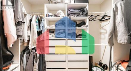 Residential - Townhouse - West Vancouver, Canada - Canada