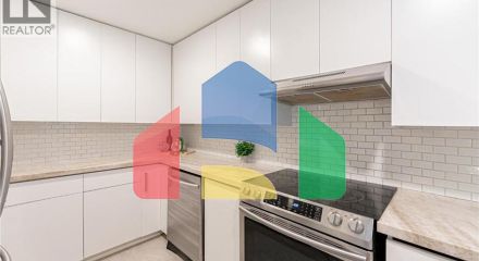 Residential - Townhouse - West Vancouver, Canada - Canada